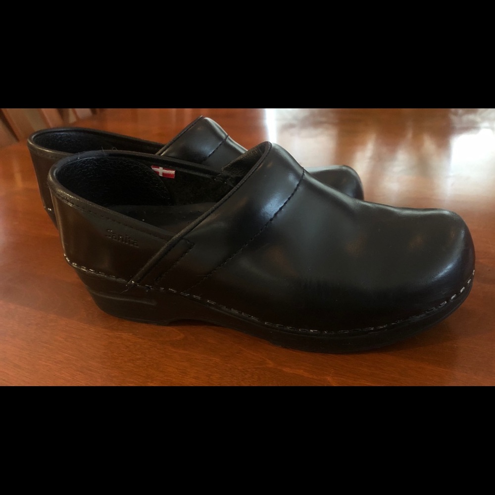 Sanita DANSKO - Black healthcare clogs size 37